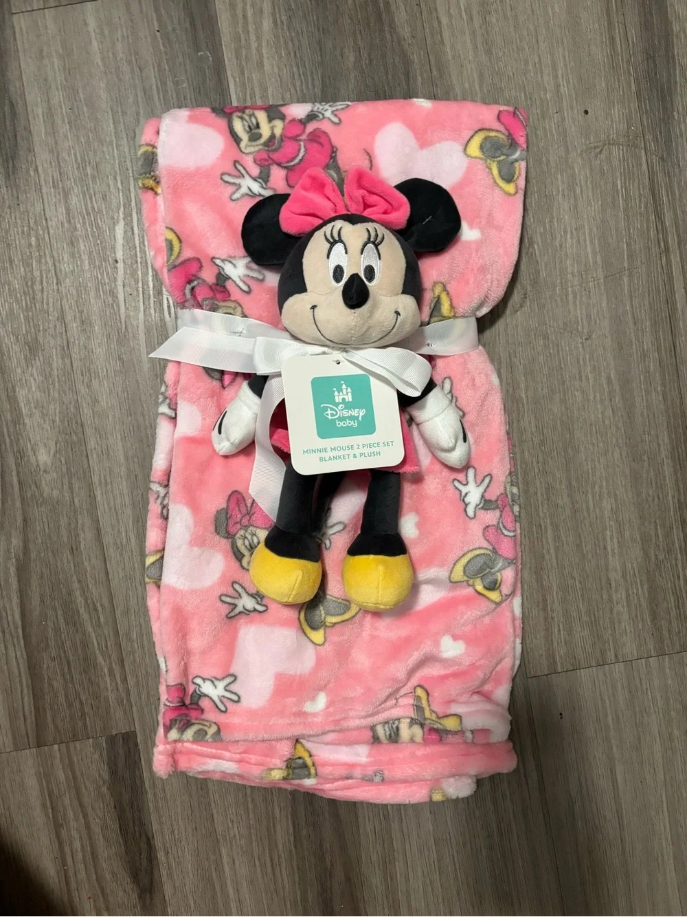 Disney Pink Minnie Mouse Plush Blanket Set